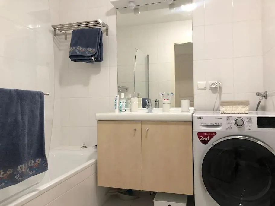 Appartement. La Coupole 2 Pieces Avec Vue Évian-les-Bains France